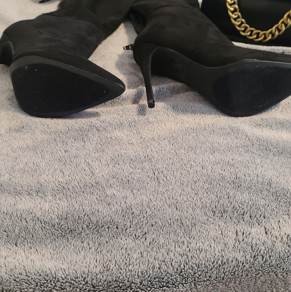 Black Fashion Nova Boots - Picture 3 of 4